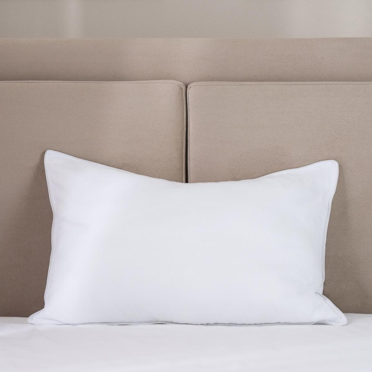 Luxury Goose Down Pillow 50 x 70 Cm