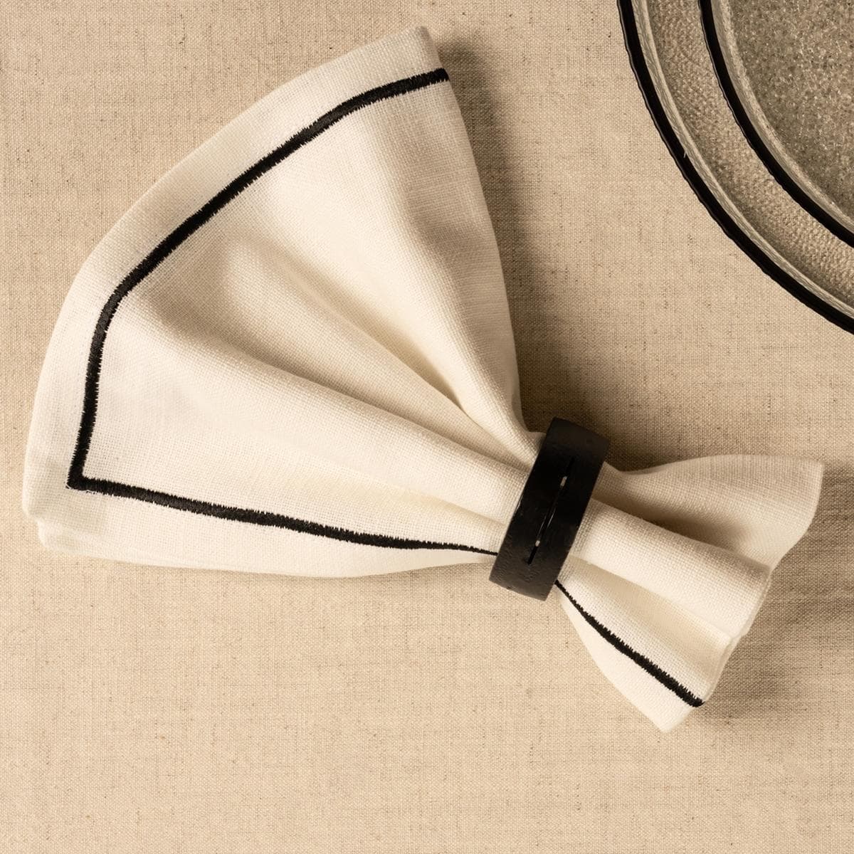 حامل بطاقات المنيوم دانة أسود 5.5×1.75×5 سم