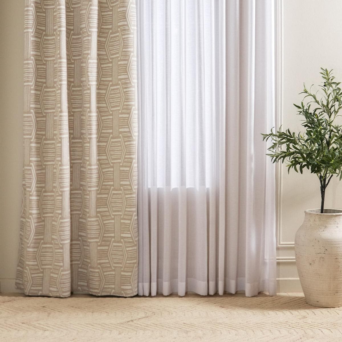 ستارة بيتى كريمي 140×300 سم