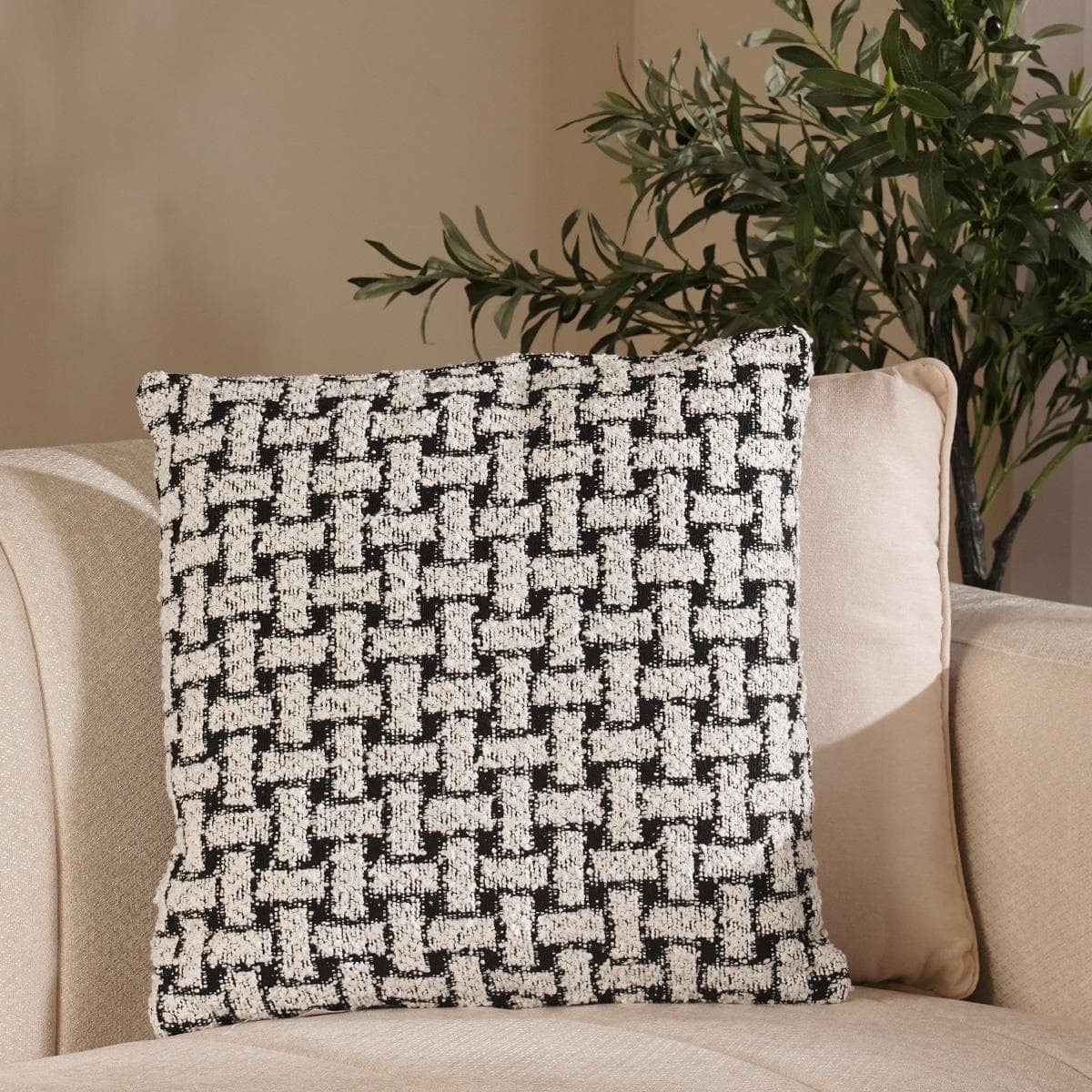 كوشيّة جيني بيضاء 45×45 سم