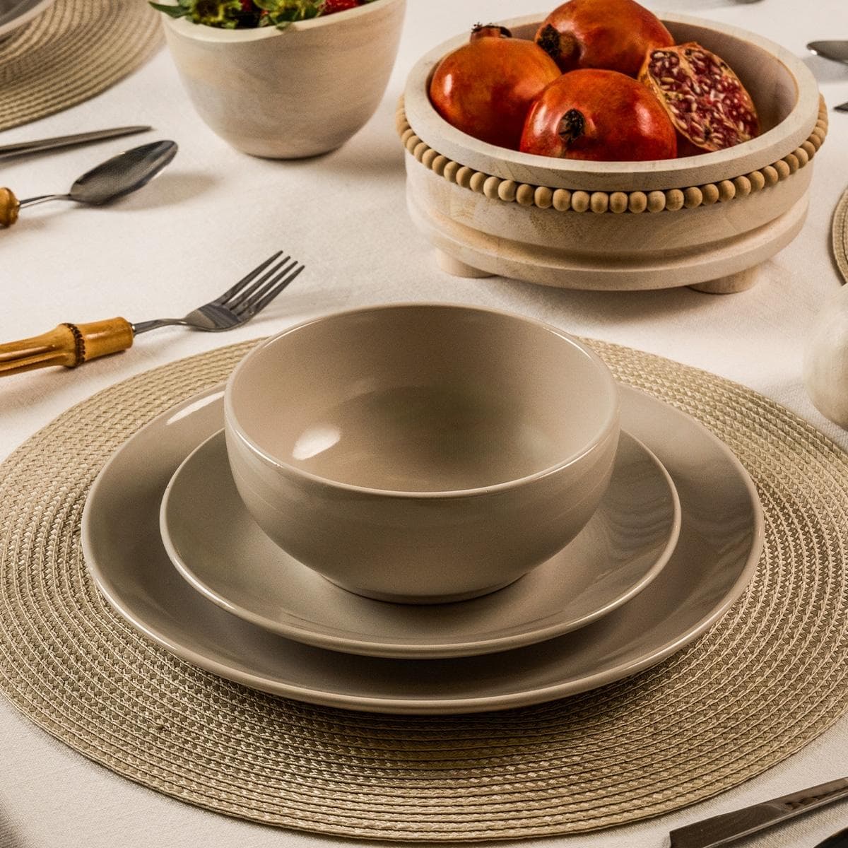 Priya Stoneware Dinner Set 18Pcs Beige