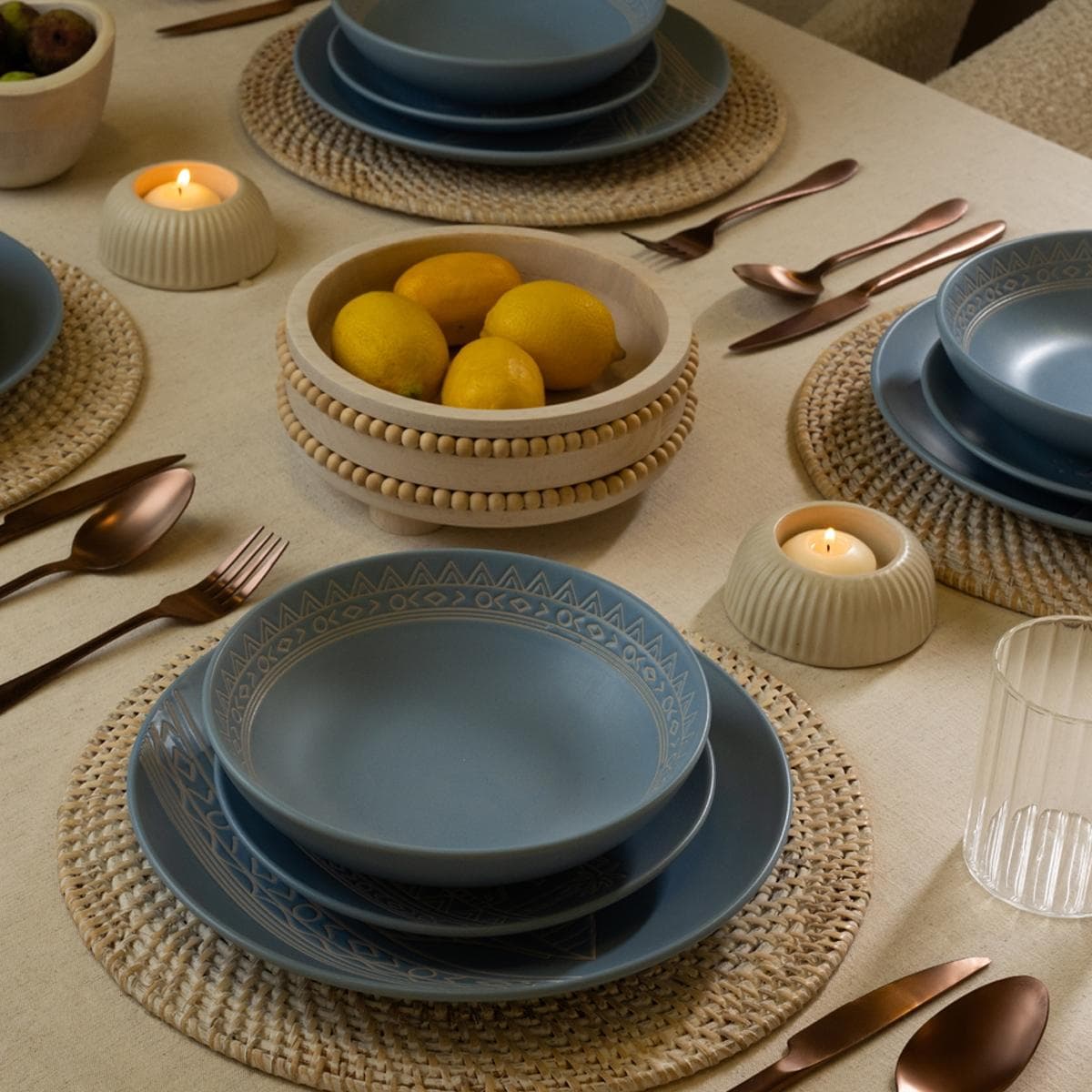 طقم عشاء بورسلين بحري 18 قطعة أزرق