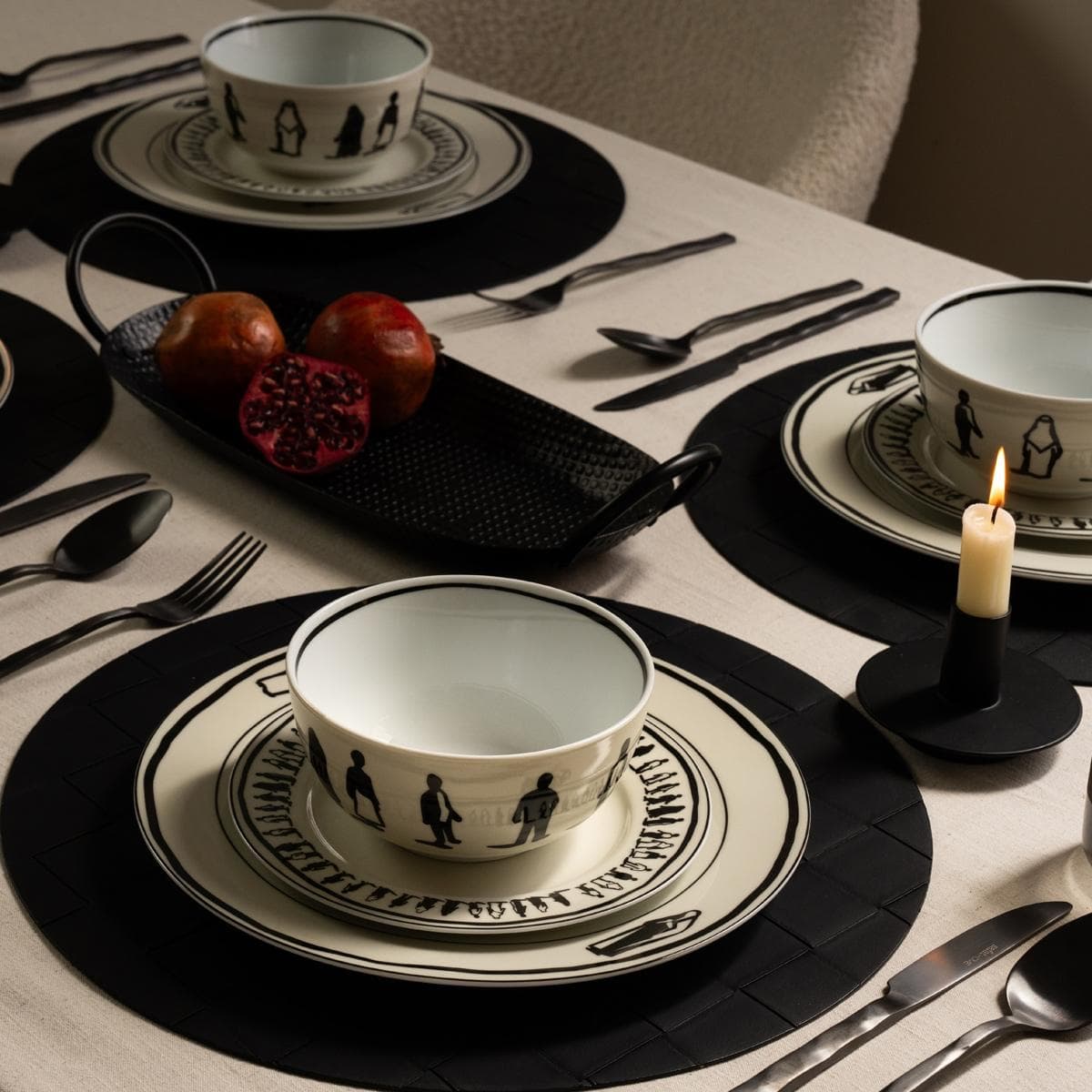 Essence Porcelain Dinner Set 18Pcs Black