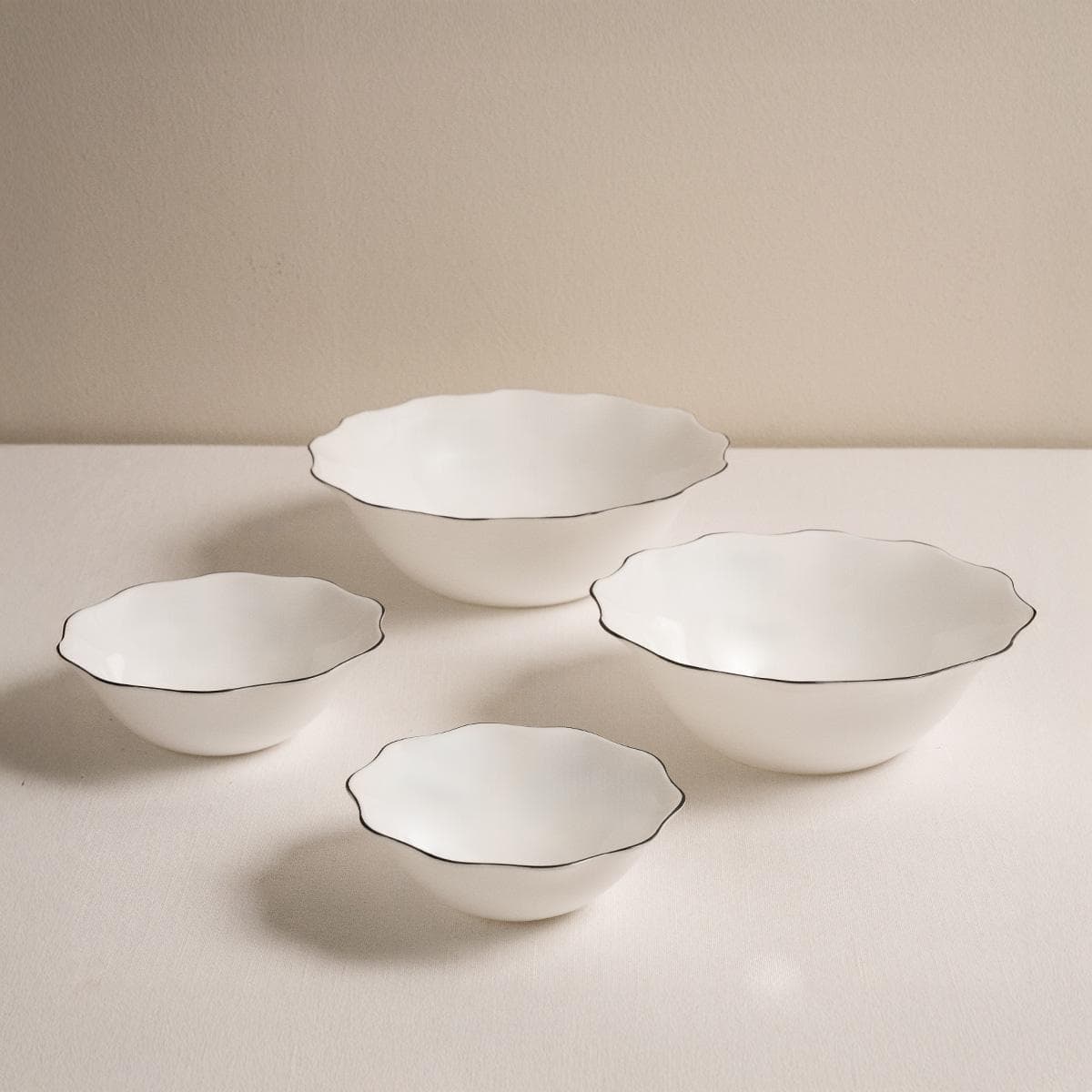 Oppa Glass Serving Bowl 4Pcs Silver