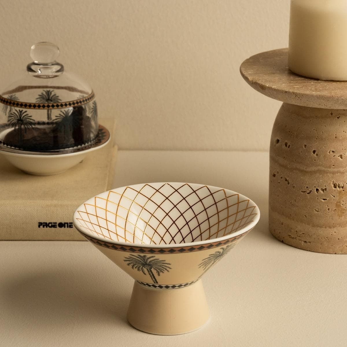 طبق تقديم تمر تمرة نيو بون أسود بقُطر 12.5 سم