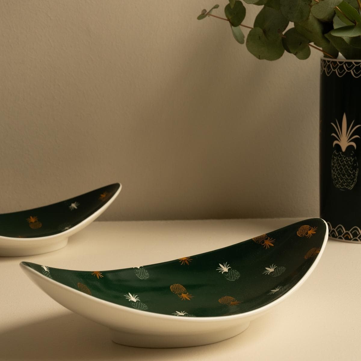 Saify Date Plate Green 25 cm