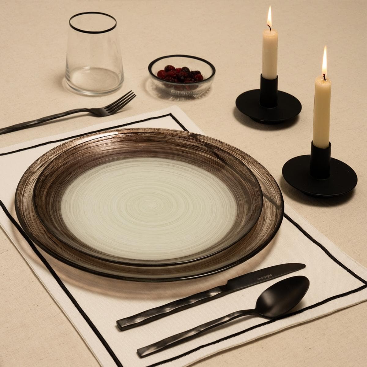 Atlas Glass Dinner Plate Brown D:28 X H:2 cm