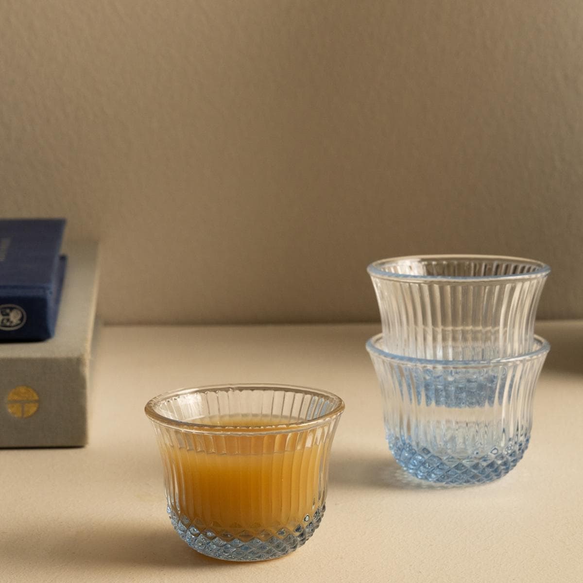 فنجان قهوة إيديلشتاين زجاج أزرق فاتح