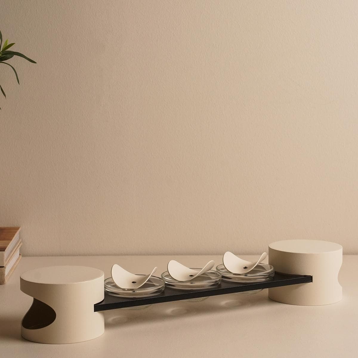 Al Liwan Sectional Platter Cream