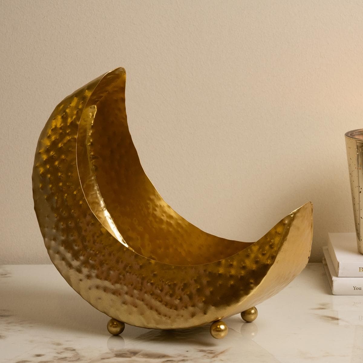 طبق ديكور معدني قمرة ذهبي 26.7×14×22 سم