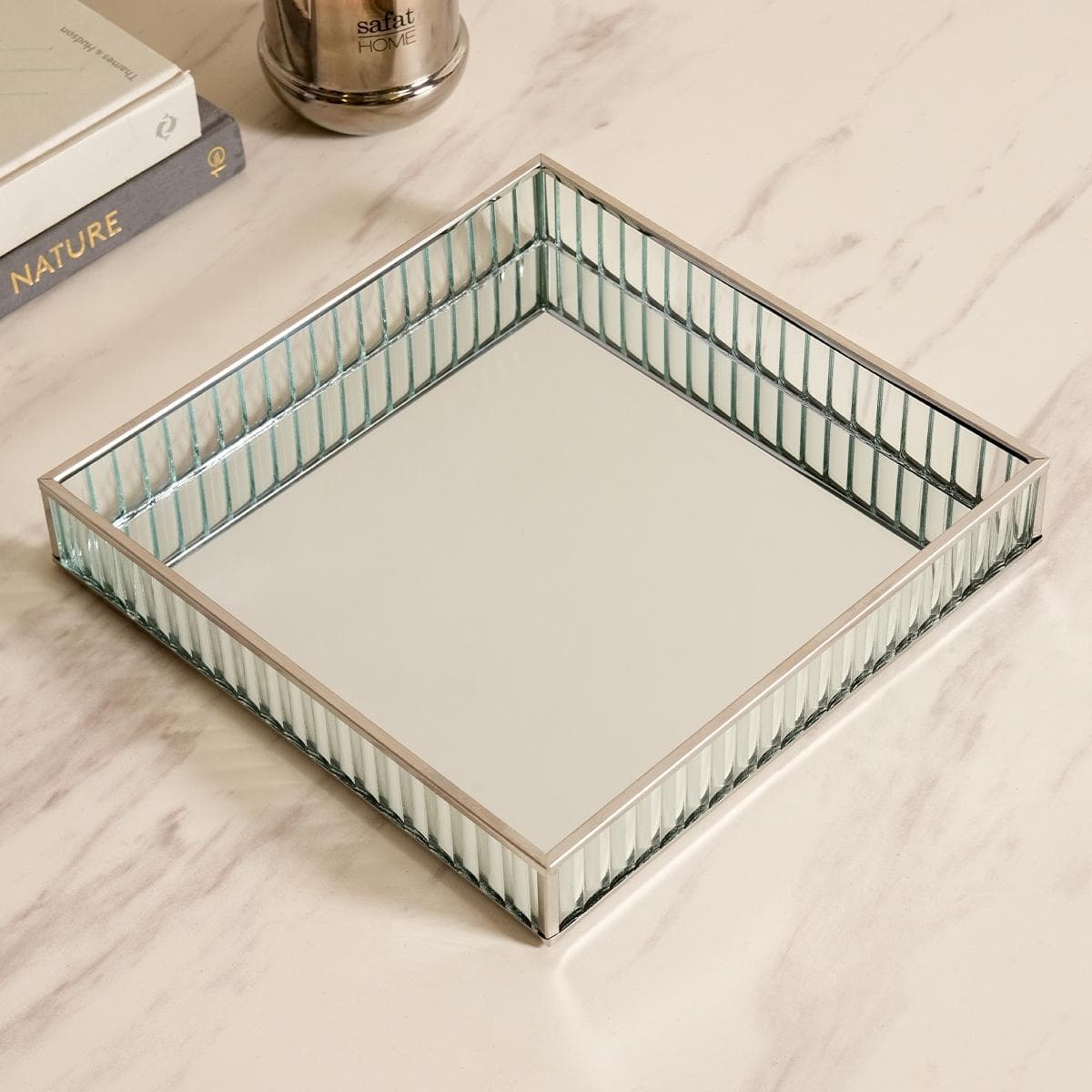 Alira Glass Tray Silver 25X25X4.5 cm