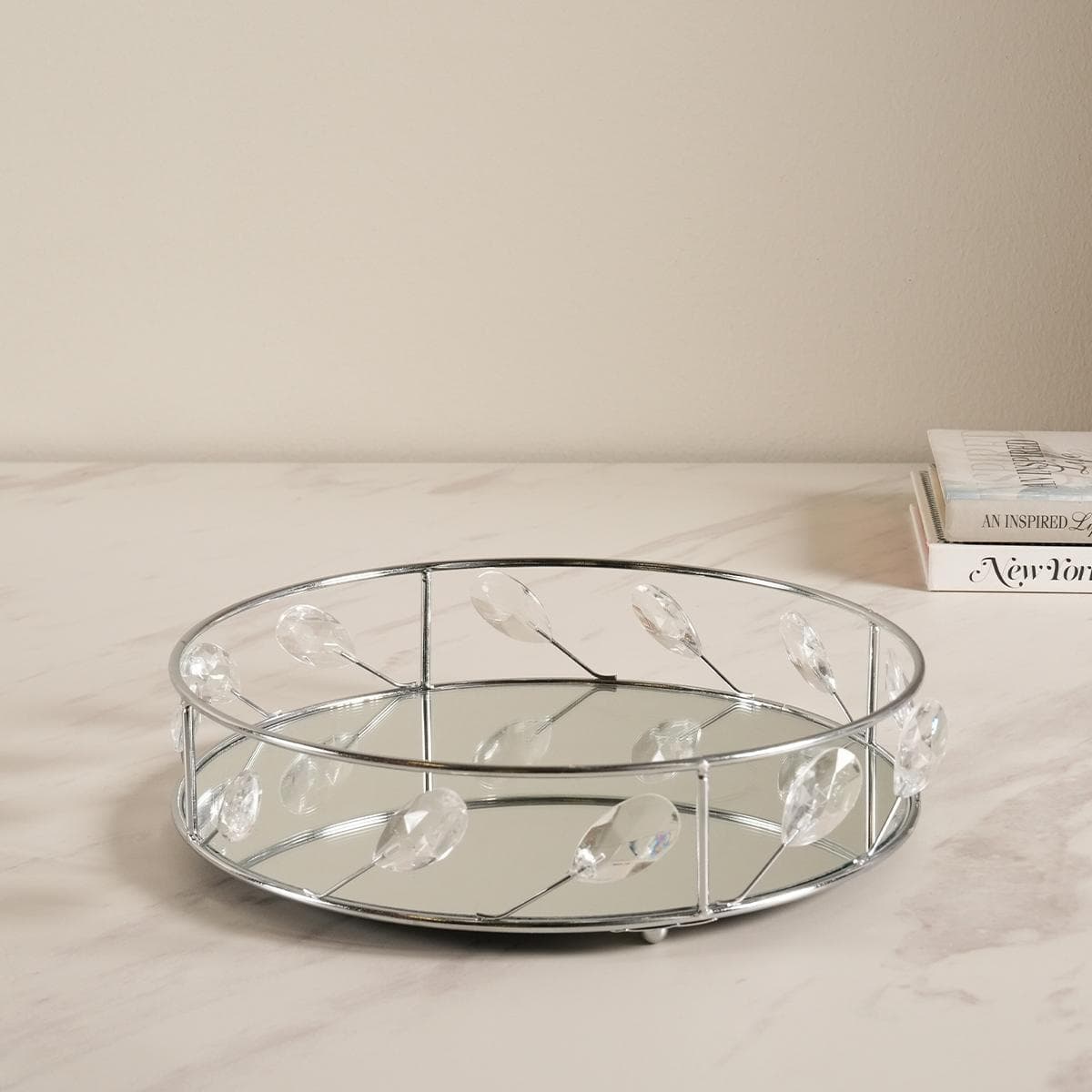 Kamaji Metal Tray Silver 25.7X6 cm