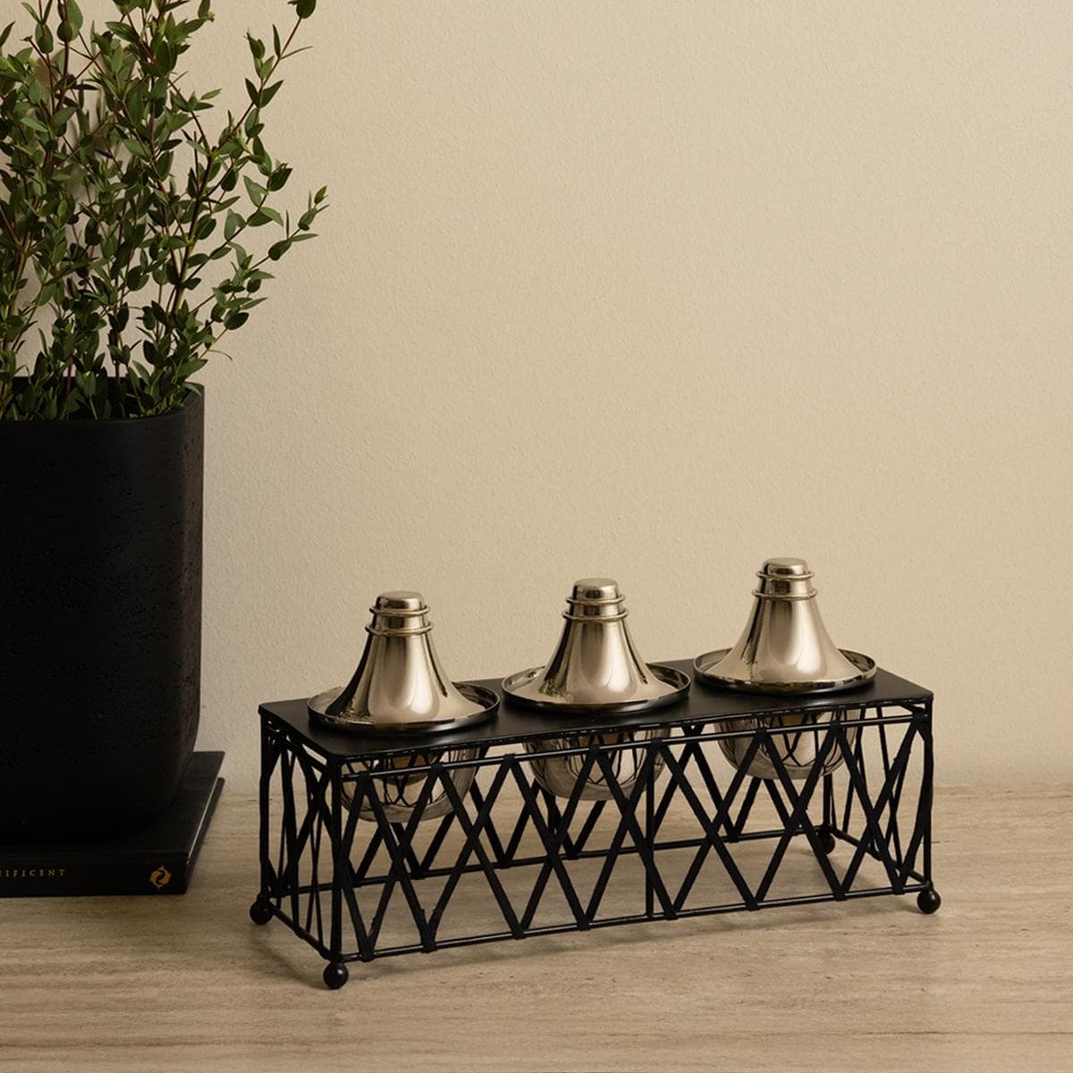 طقم برطمانات بغطاء ريبون 3 قطع أسود