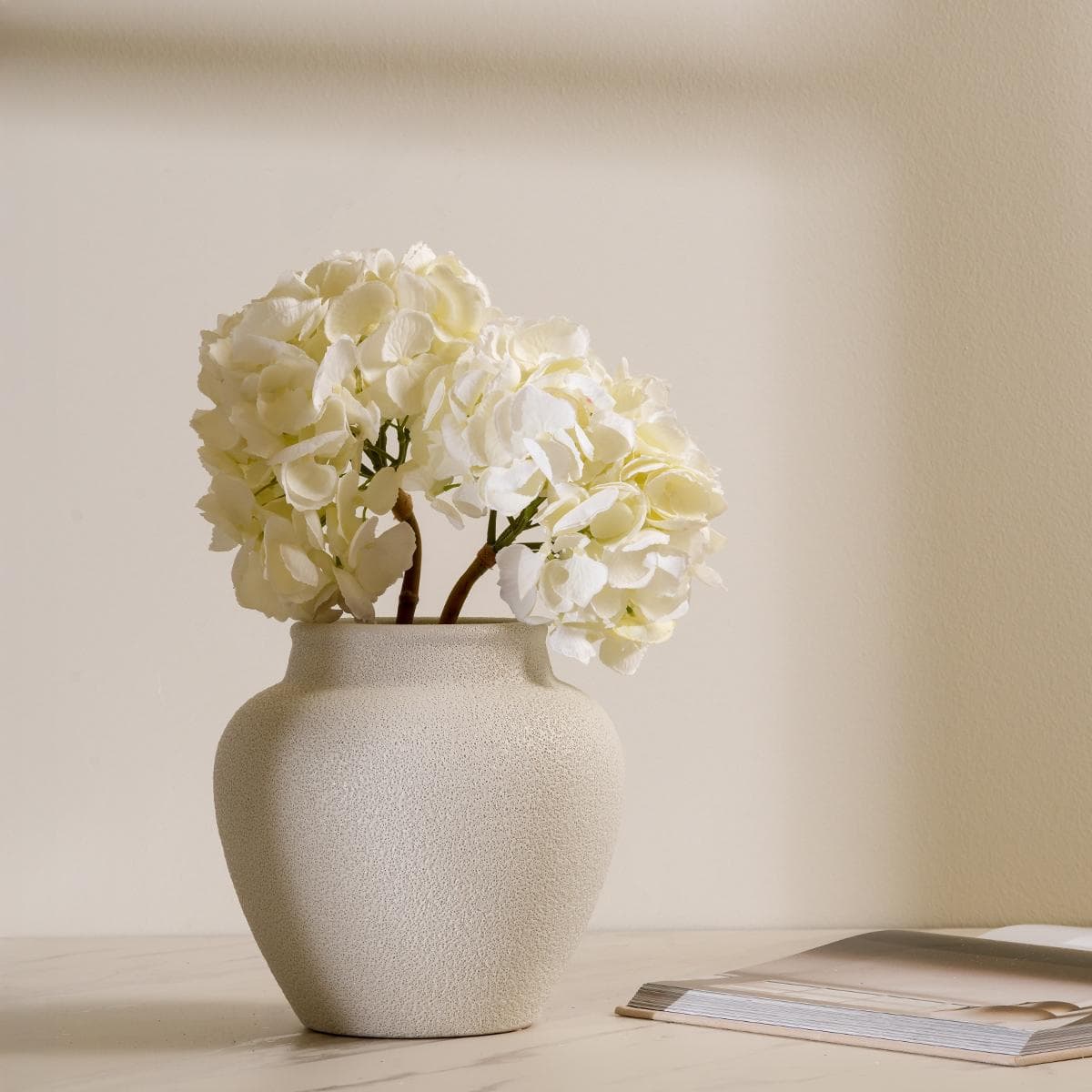 White Hydrangea Single Stem Flower 45 cm