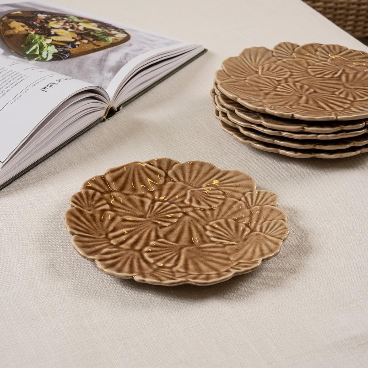 طقم صحون حلويات لولو 6 قطع بيج 20.3 سم