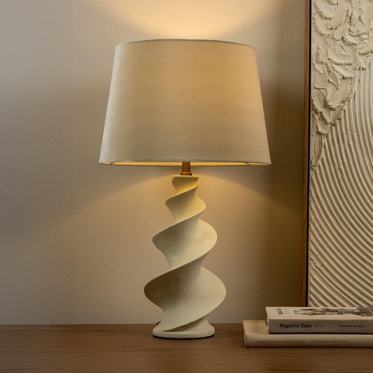 Twist Table Lamp White 69 cm