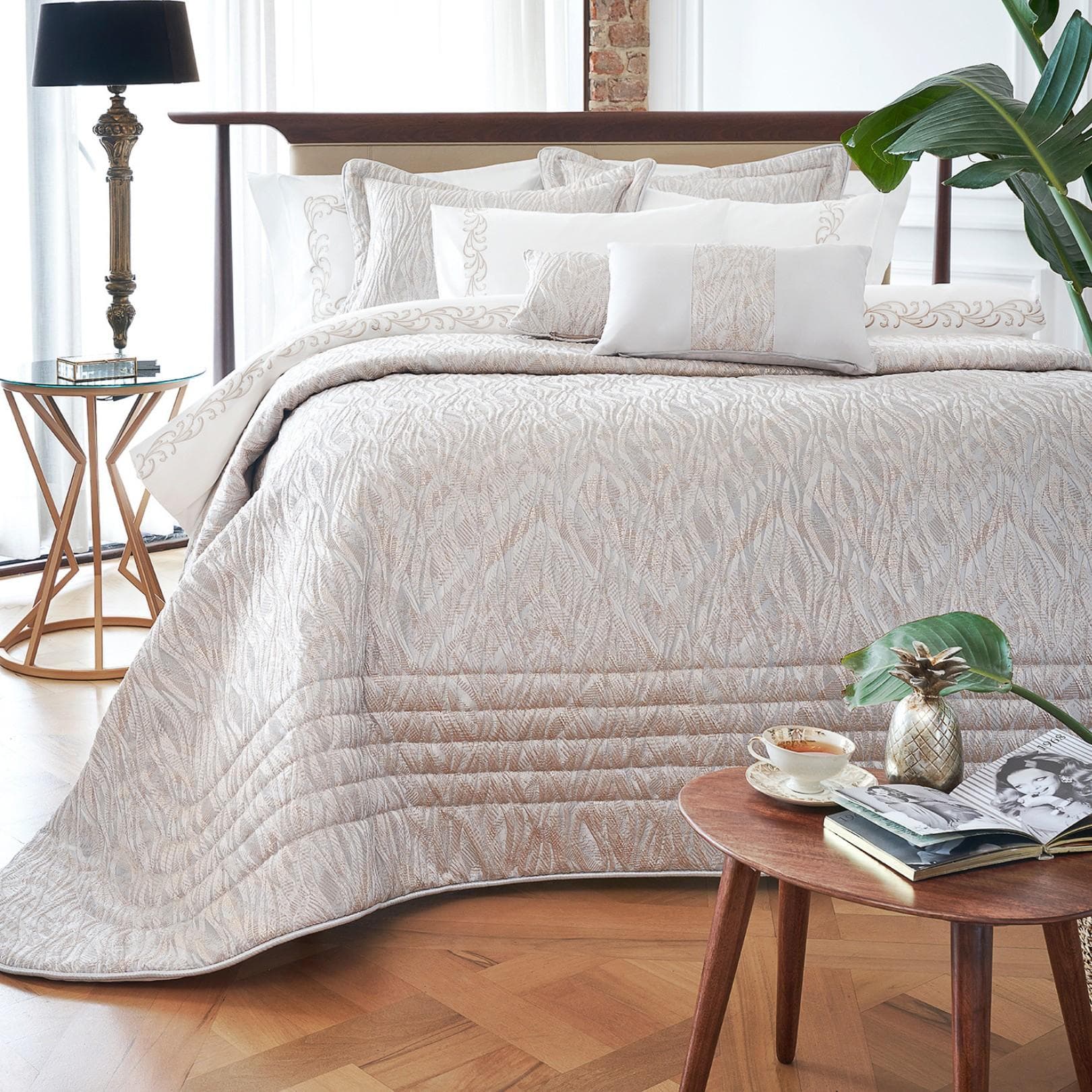 Lauren Bridal Comforter Set 5Pcs Beige 260X270 cm