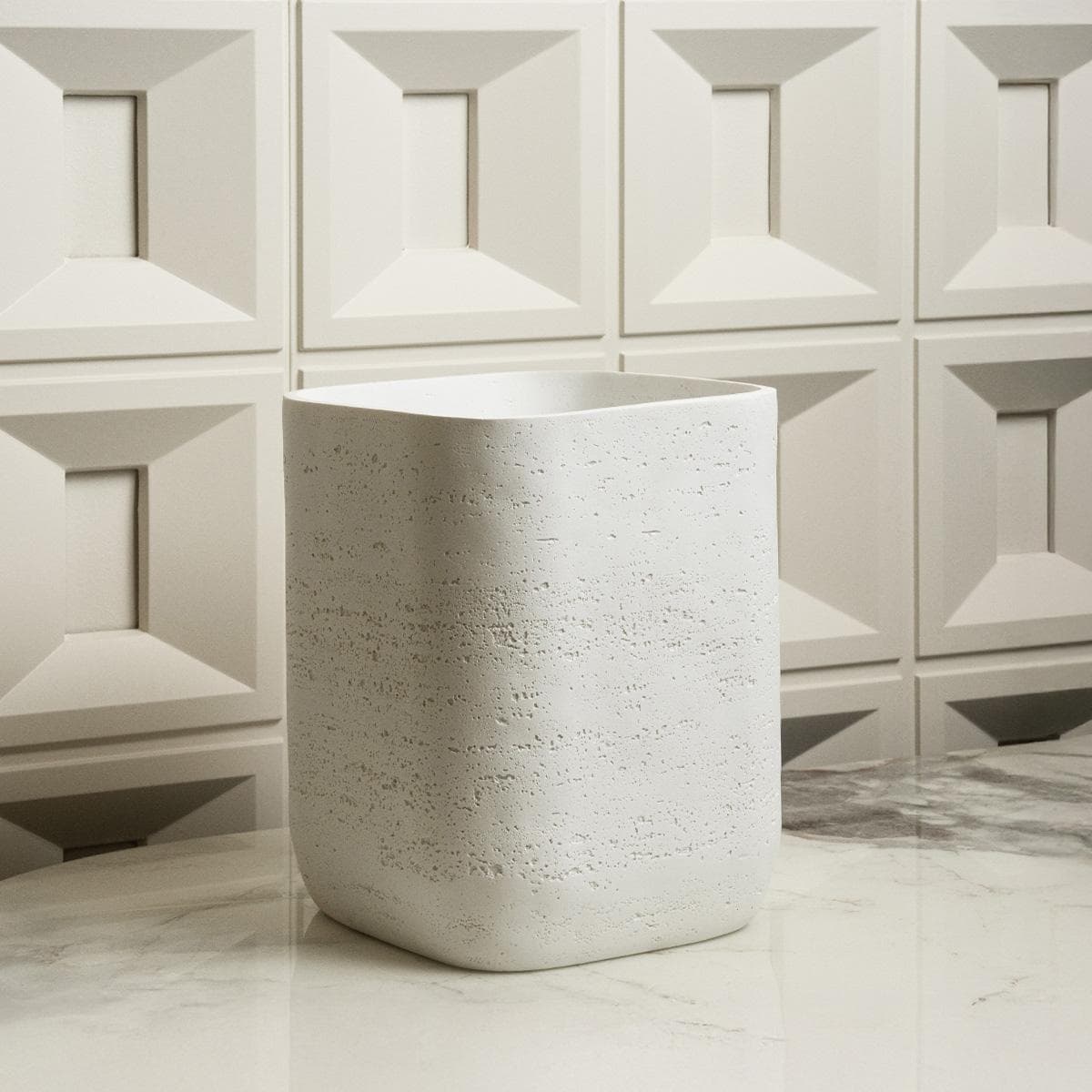 Junky Dust Bin White 19.5X19.5X24.5 cm