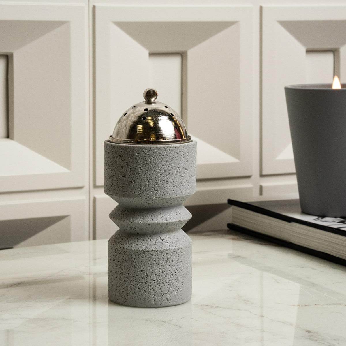 Rocky Resin Burner Grey 7.3X7.3X17.8 cm