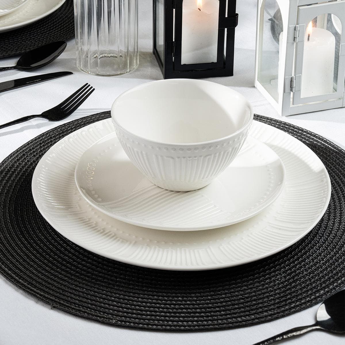 Nawarat Porcelain Dinner Set 18Pcs White