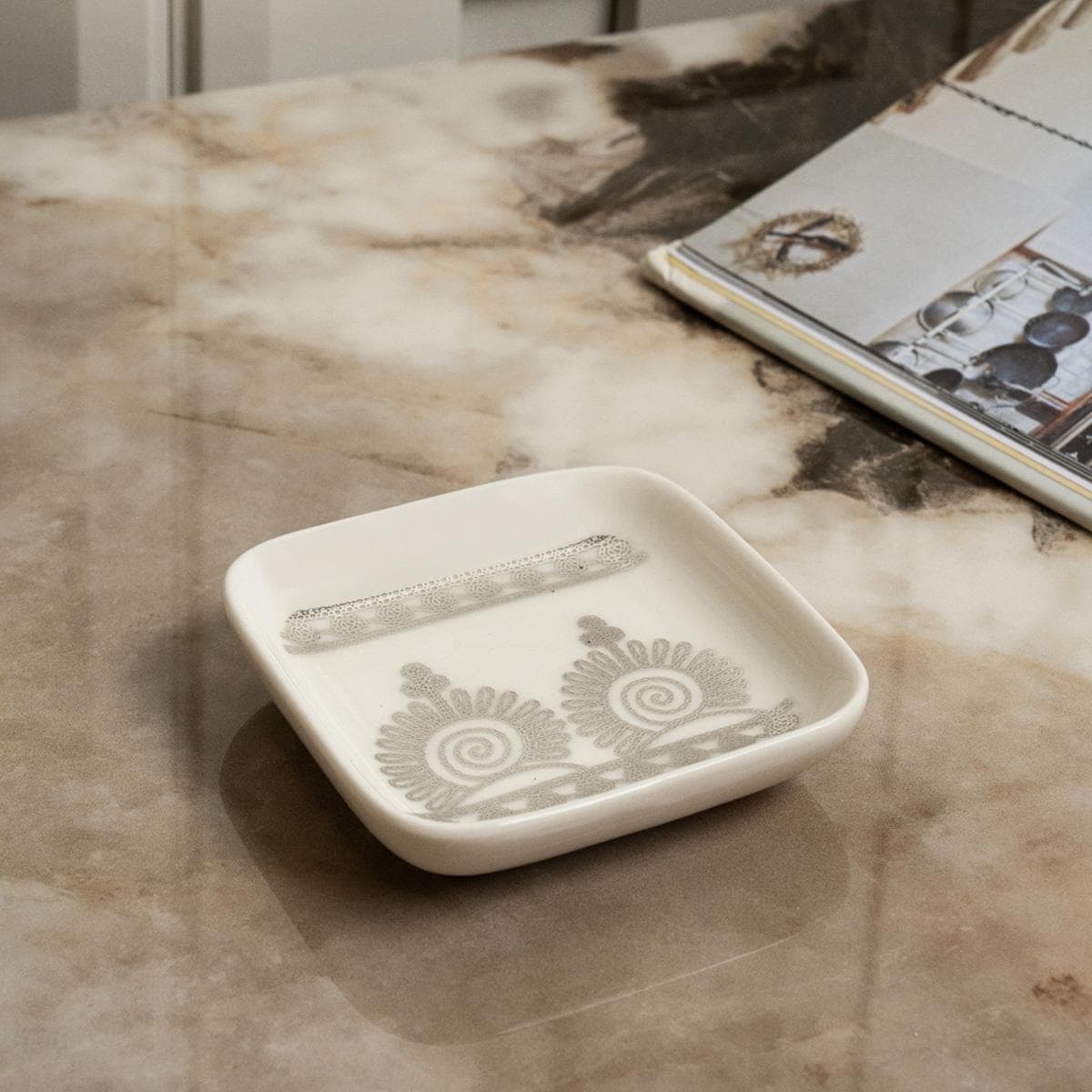 Nashil Dish Plate Silver 8.5X8.5 cm