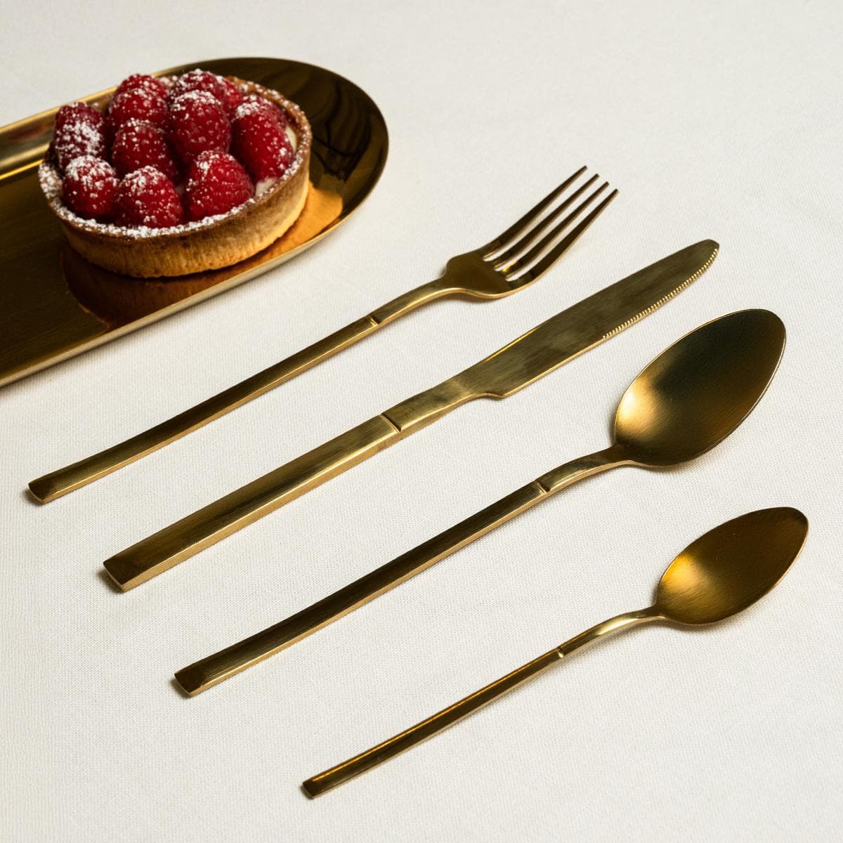 Maria Cutlery Set 24Pcs Gold