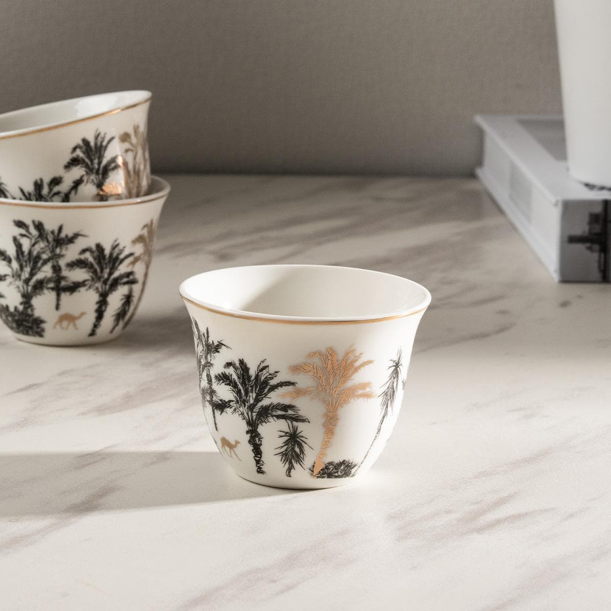 طقم فناجين قهوة فاسيلة أسود/ذهبي 6 قطع