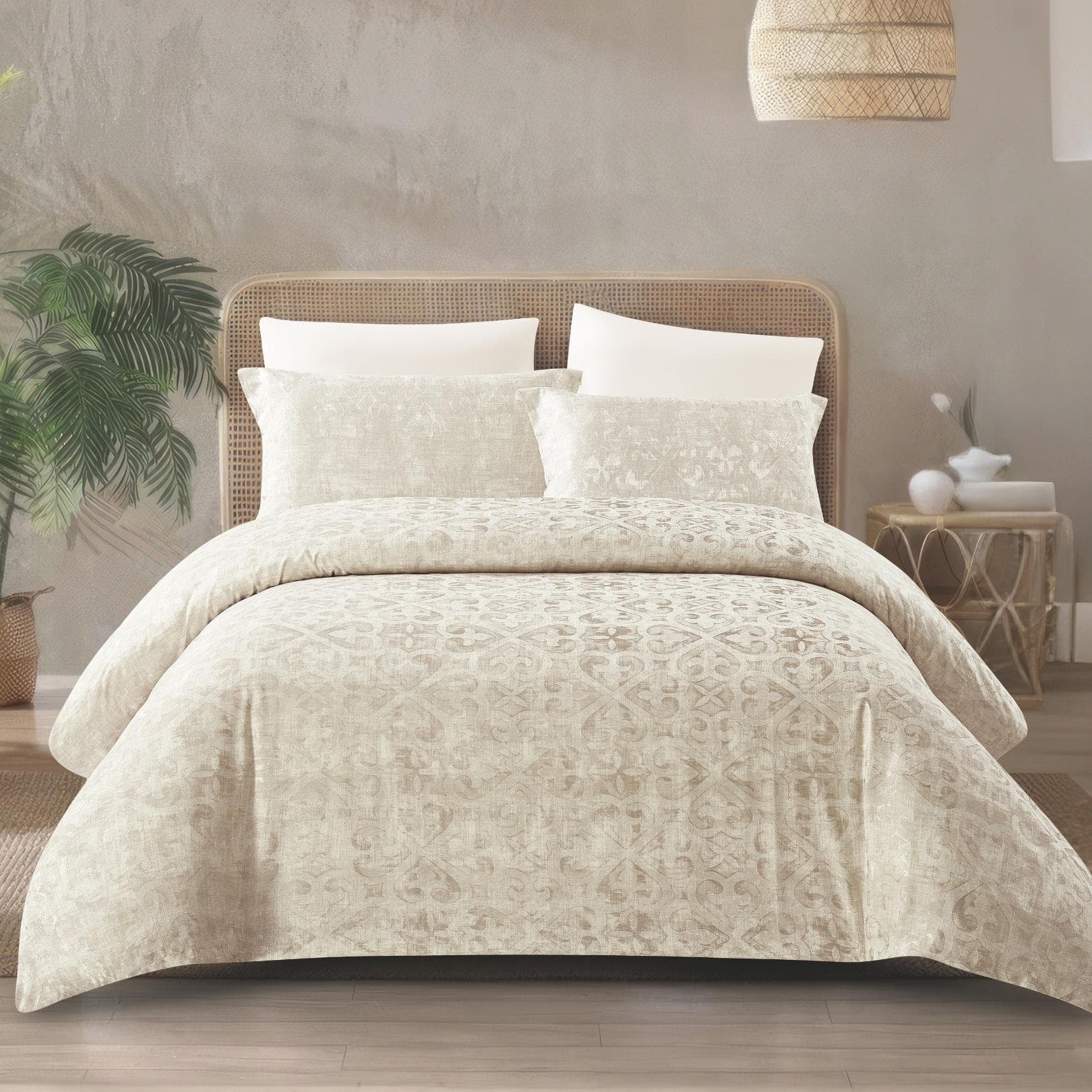 طقم ديباج جاكار هند 5 قطع ذهبي 260×240 سم