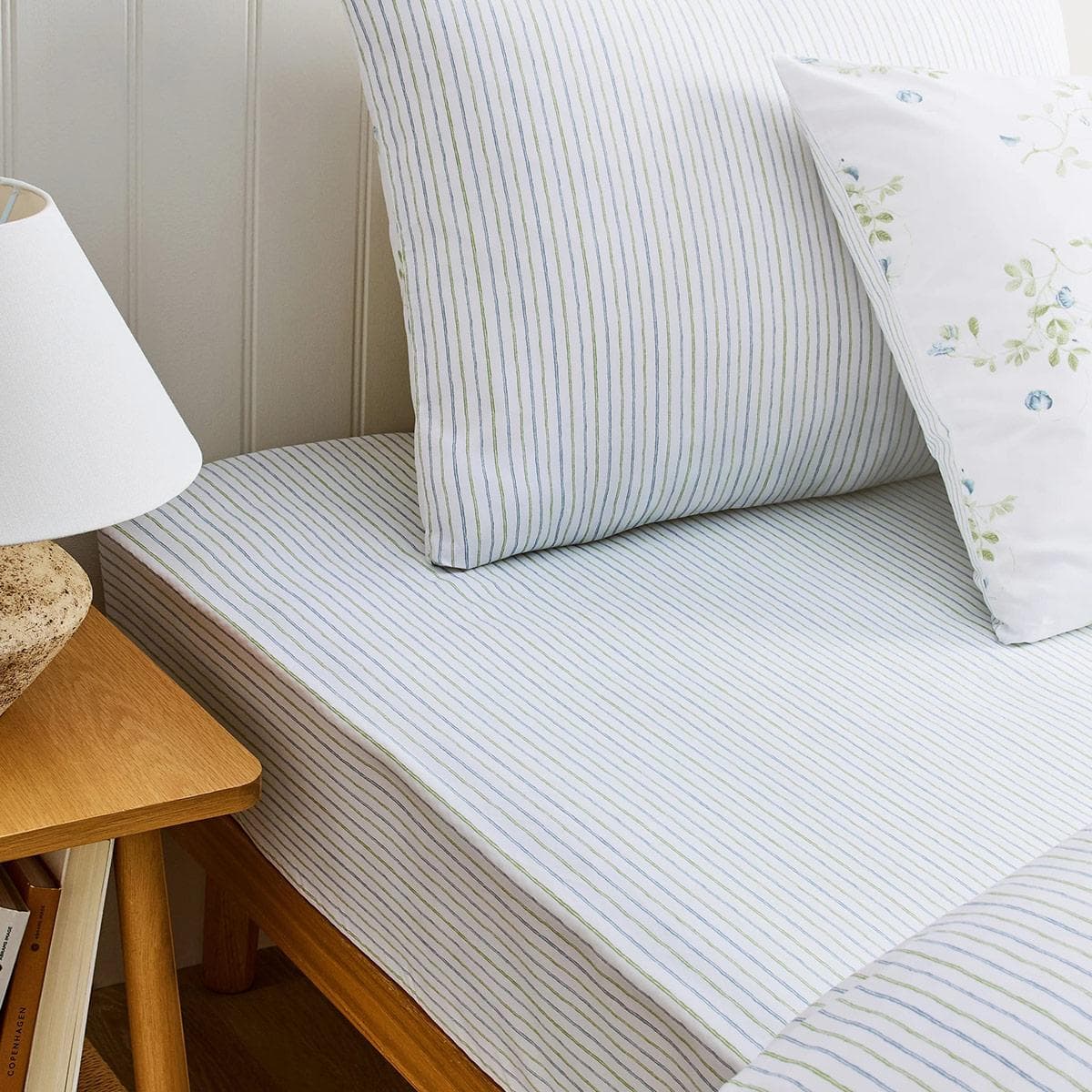 Sweet Peas Fitted Sheet Blue 200X200 cm