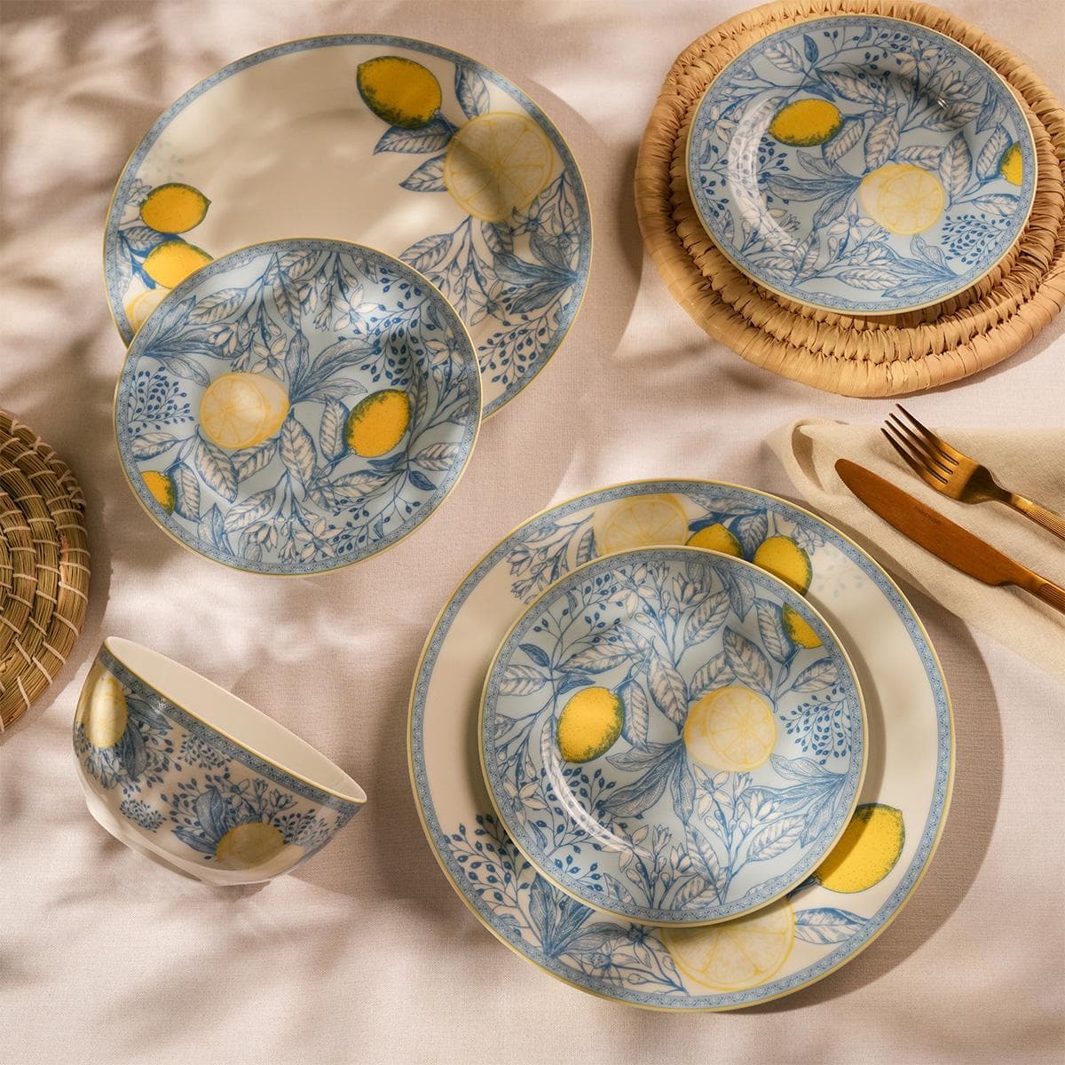 Limon Porcelain Dinner Set 18Pcs Blue