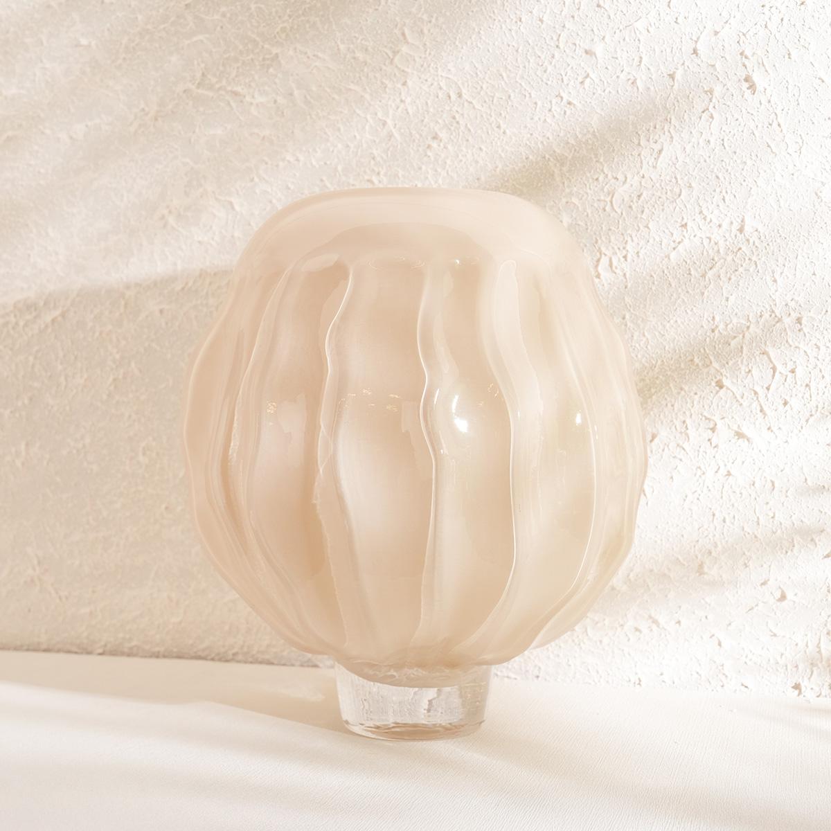 Devonne Vase Beige 24X24X26 cm