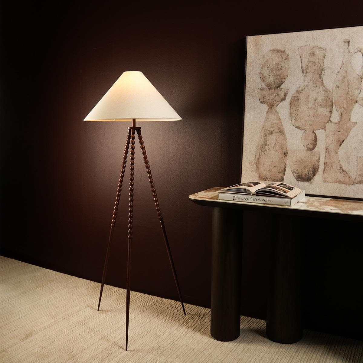 Trina Floor Lamp White D55×H150 cm