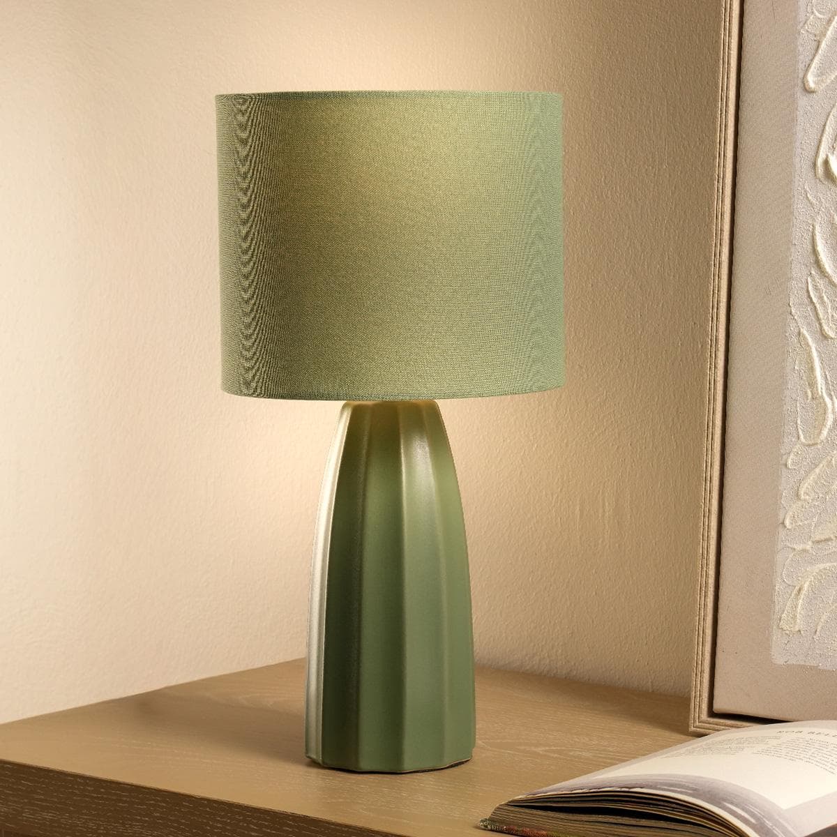 Siera Table Lamp Green D20×H39 cm