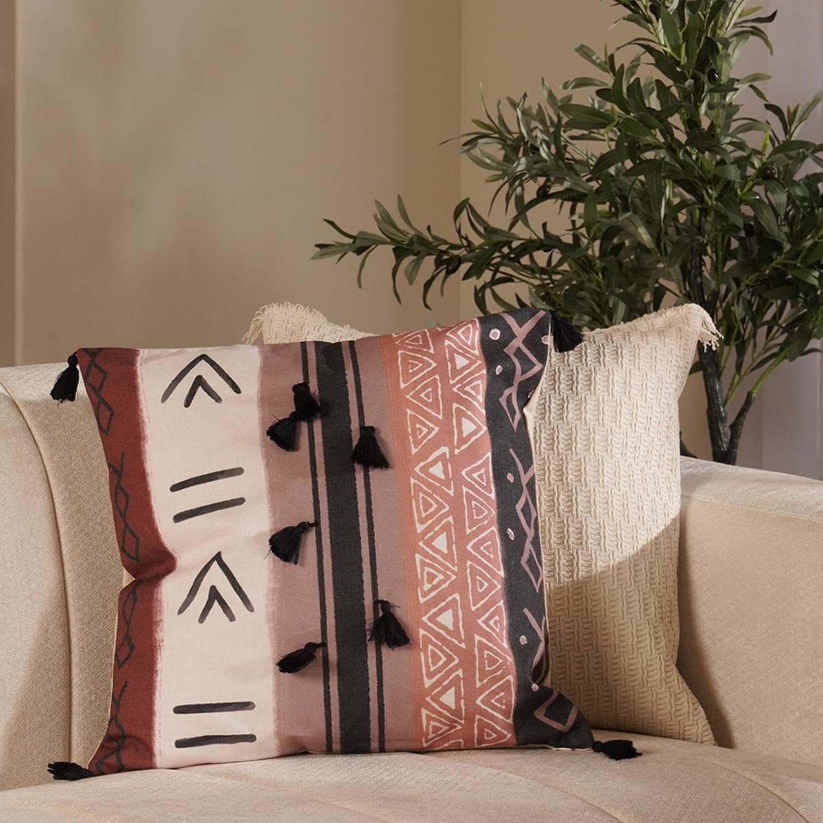 كوشيّة بوم متعددة الألوان 45×45 سم