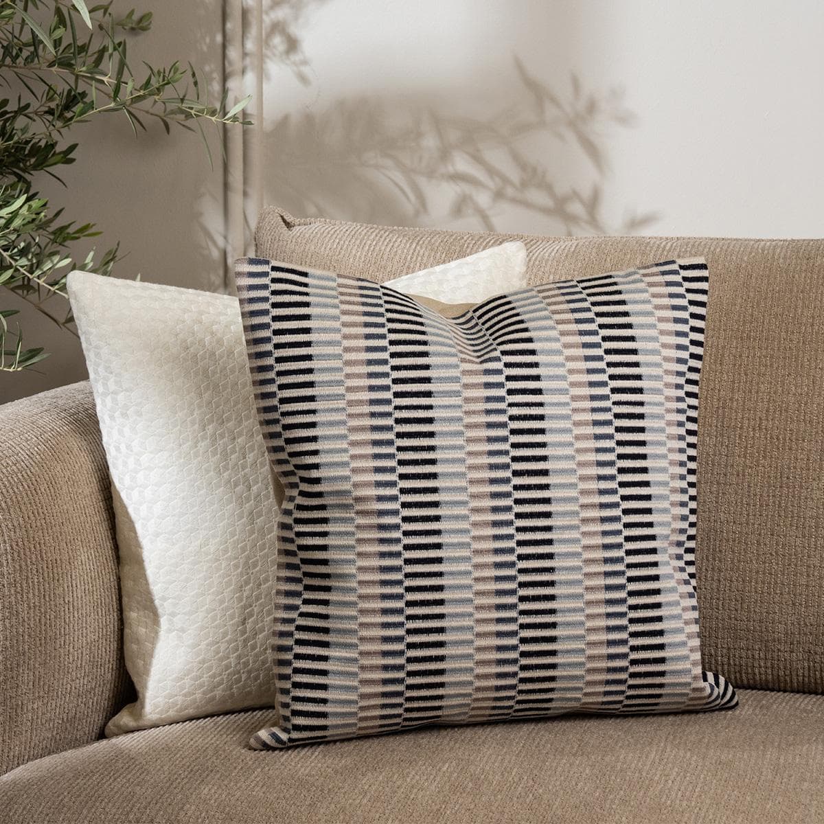 Fillo Cushion Multicolor 50X50 cm