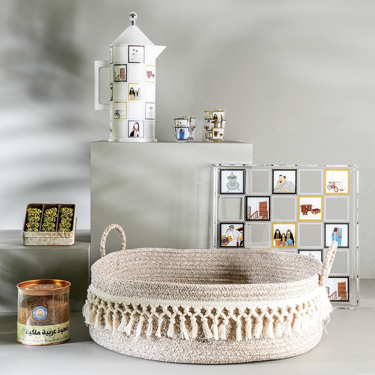 Ajyal Coffee with Square Pistachio Wafer Bundle