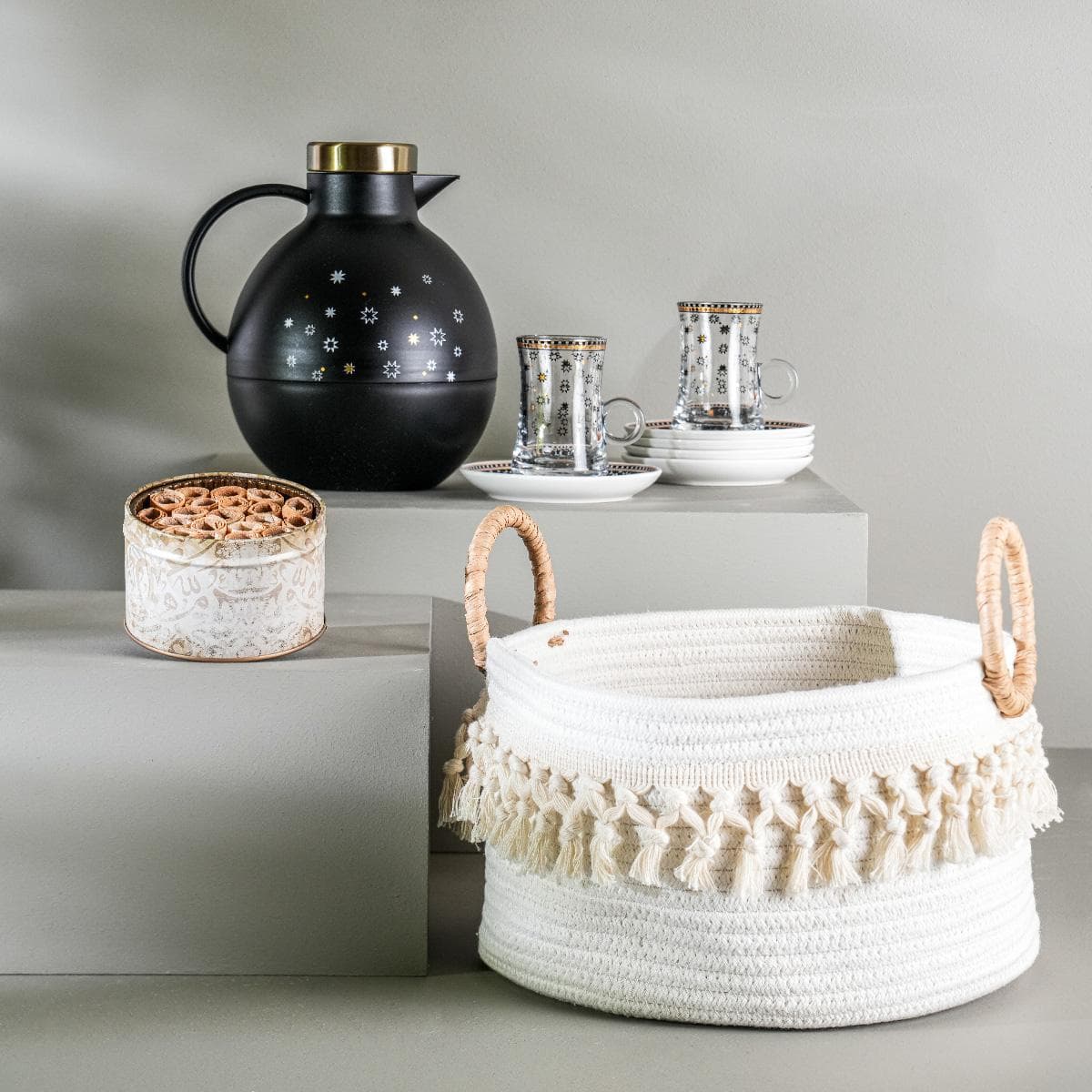 Riad Coffee with Round Darabeel Bundle Set 4Pcs