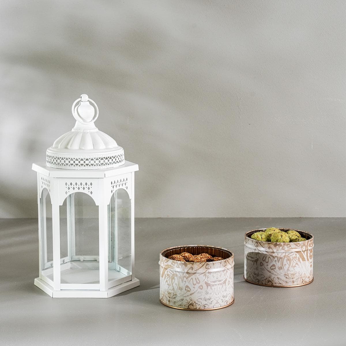 Torre Lantern with Round Pistachio & Samsamiya