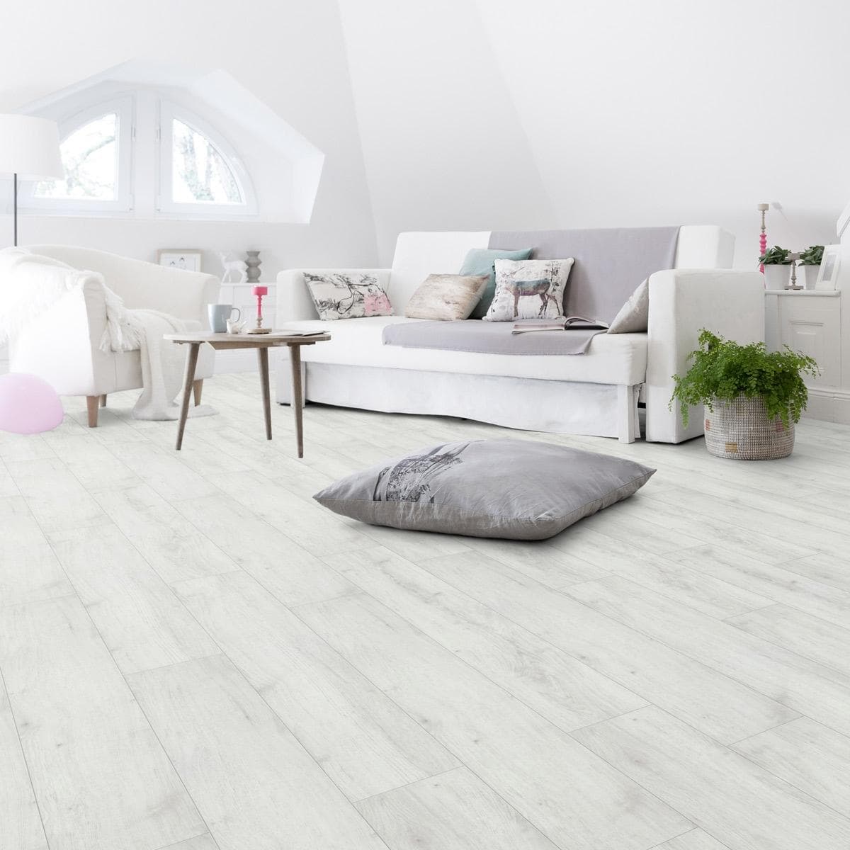 بلاط فينيل سوكري أبيض 17.78×121.92 سم