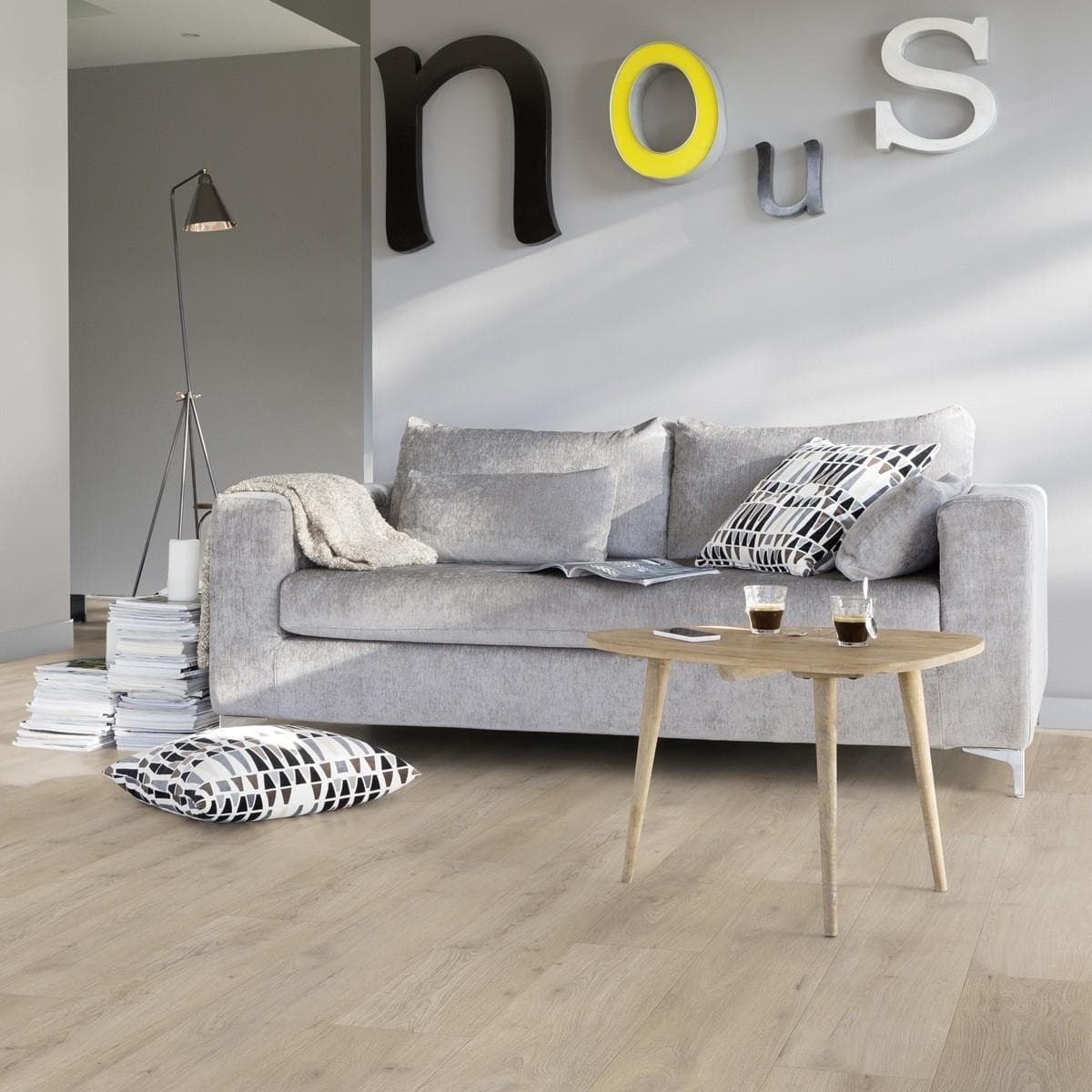 Twist1 Vinyl Tiles L.Beige 17.78X121.92 cm