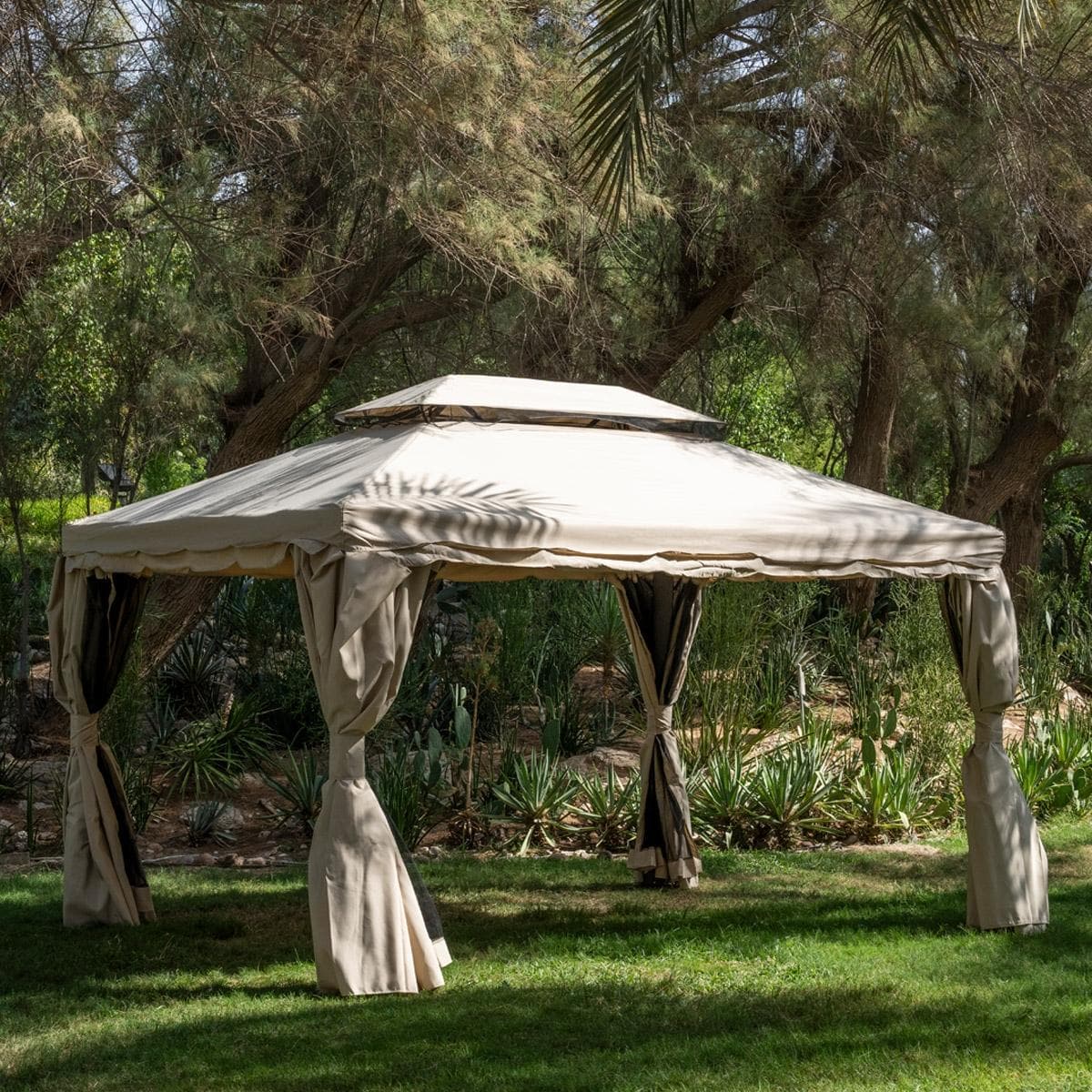 مظلة حديقة هينلي 3 × 4 م