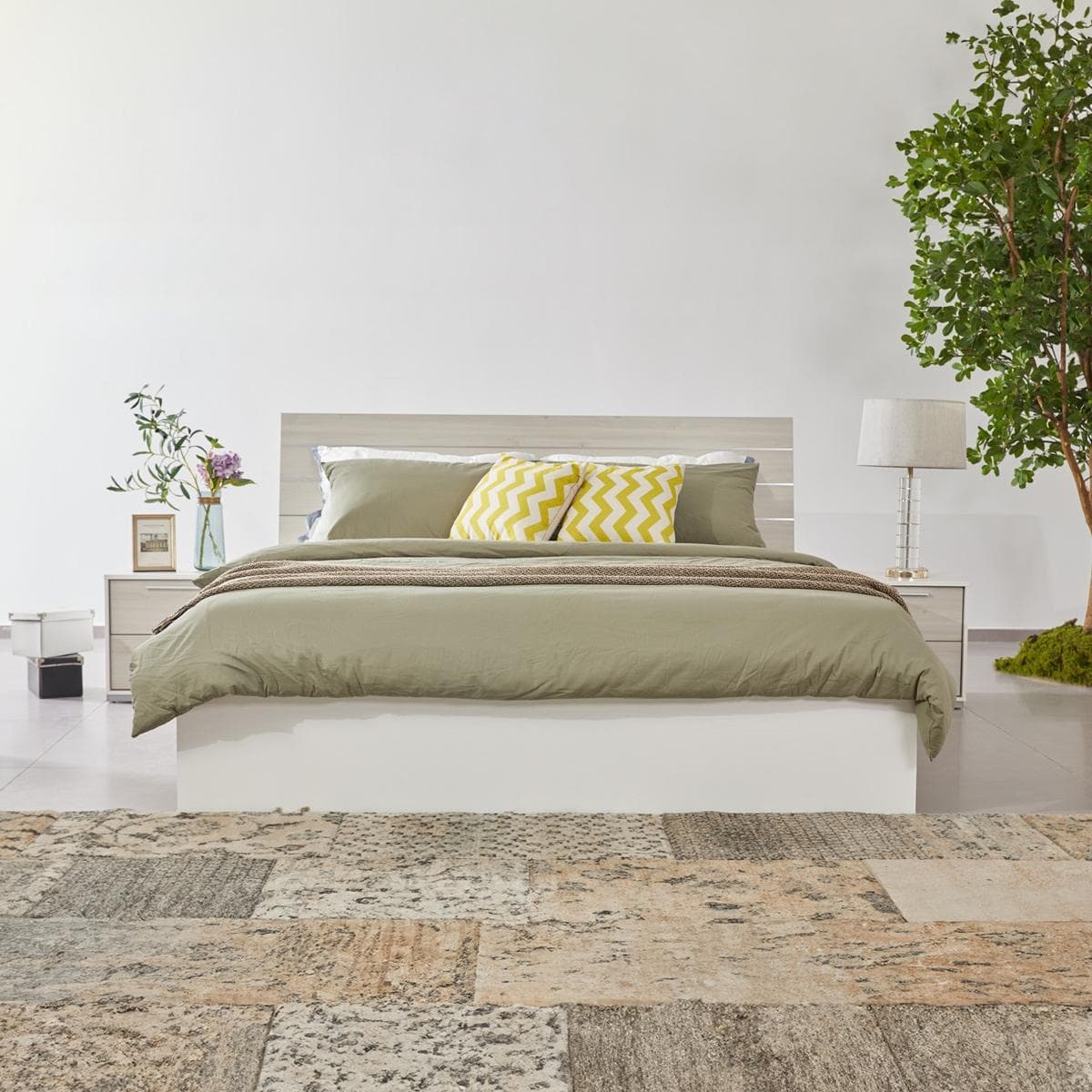 Trixie 180x200 Bed Light Oak/White
