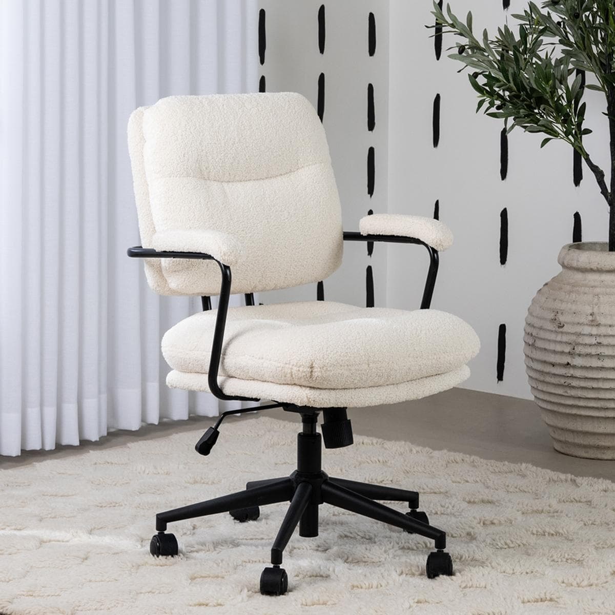 Reese Kids Office Chair Beige