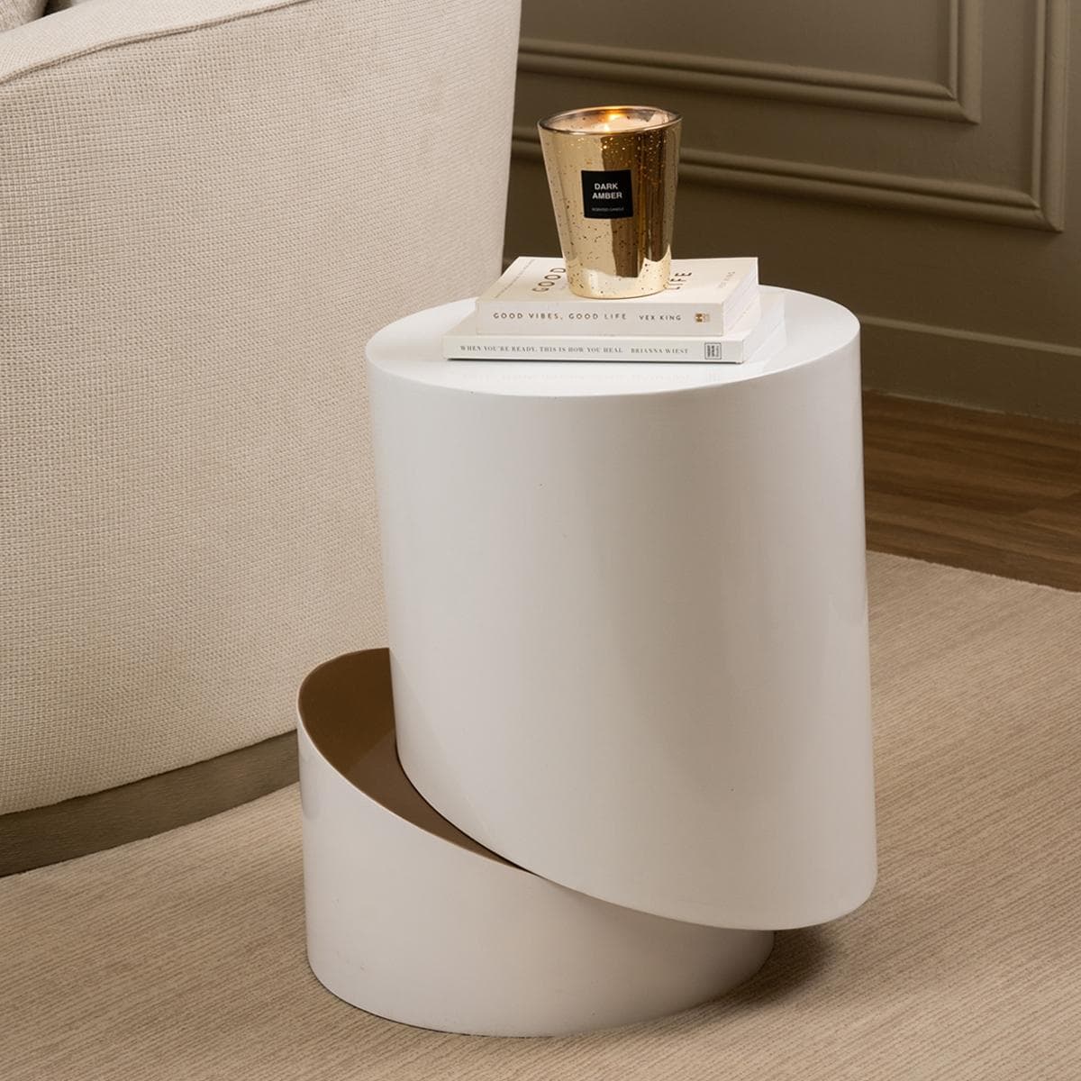 طاولة جانبية صقلية أبيض/ذهبي