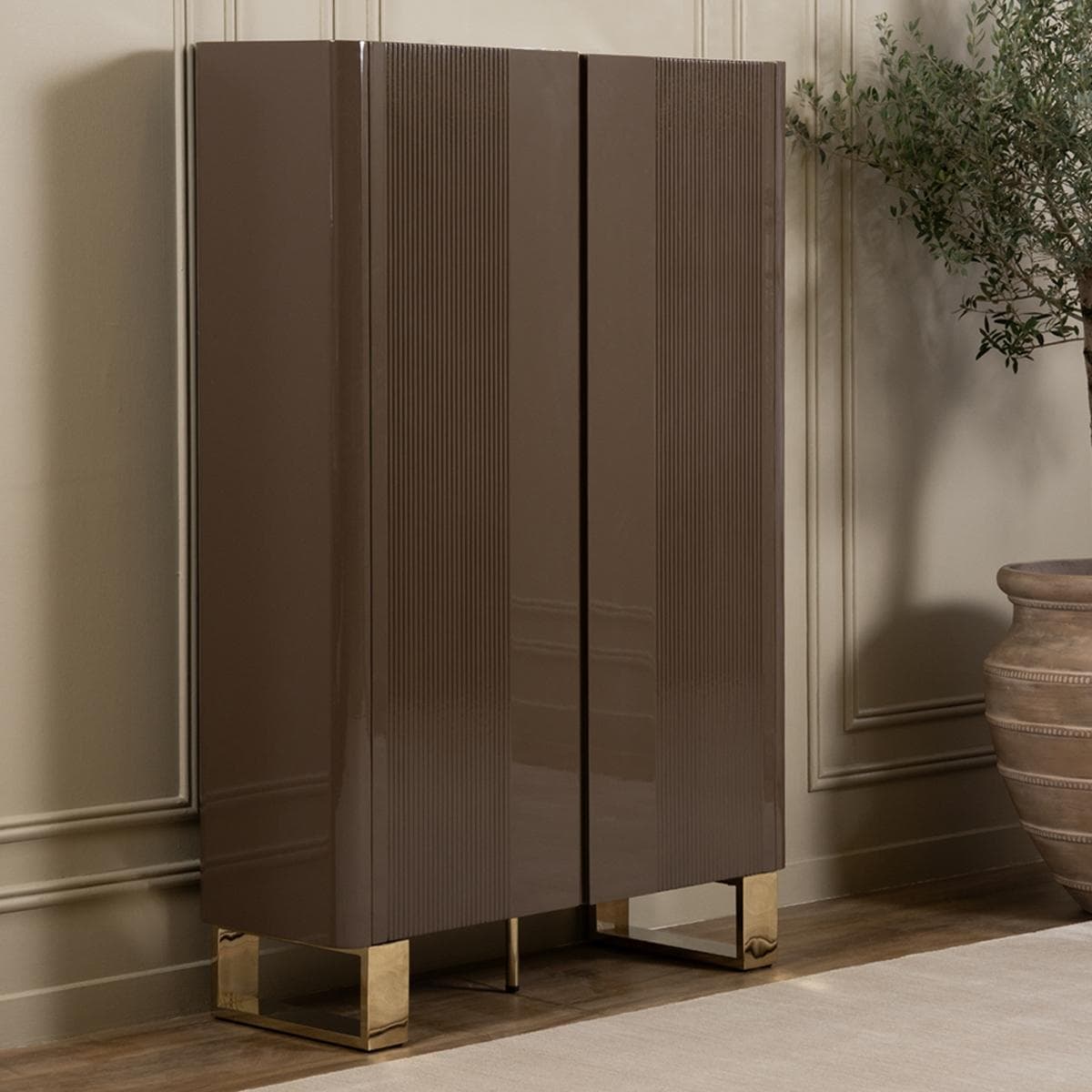 Latina Side Cabinet Brown