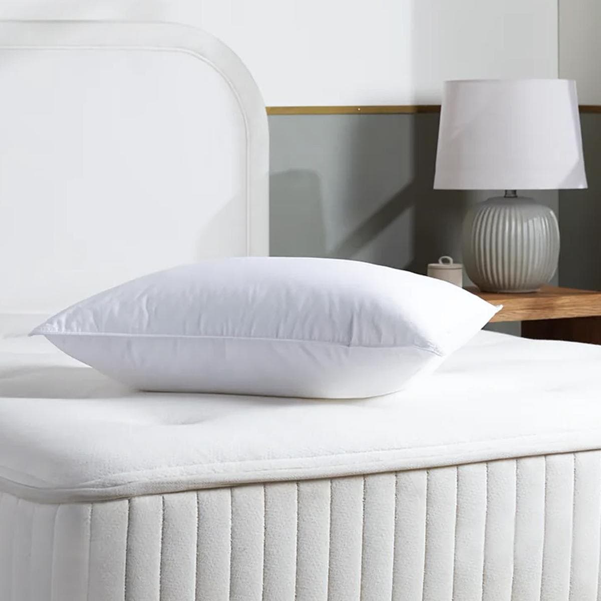Luxury Goose Down Feather Pillow 50X75 cm