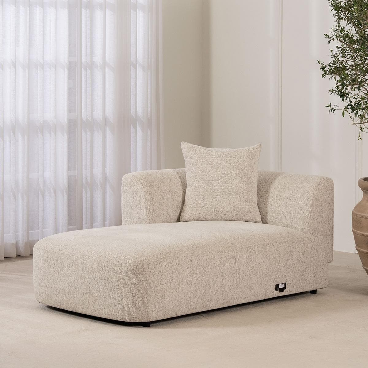 Elissa Left Chaise Lounge With 1 Pillow Beige