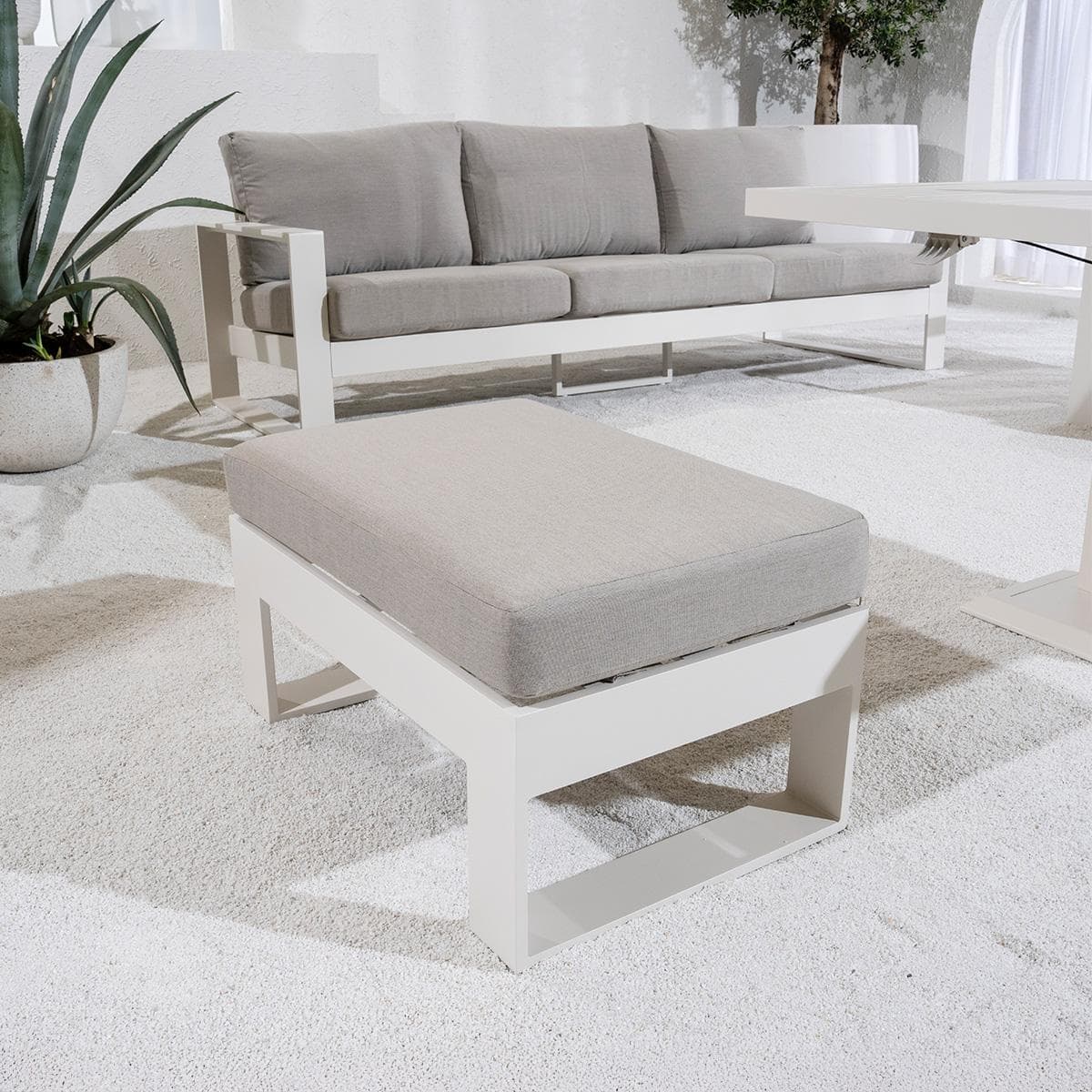 Brenta Garden Ottoman White/Grey