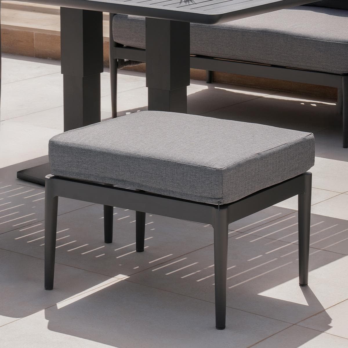 Hama Garden Ottoman Grey