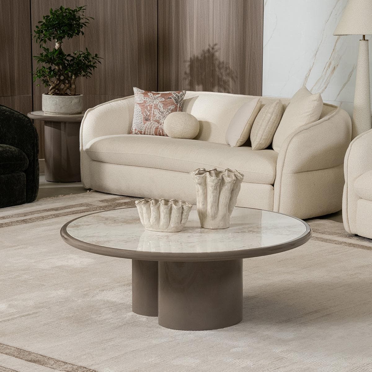 طقم طاولة قهوة آندي كبيرة + طاولتين جانبيتين بيج